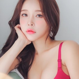 selina, Haywards Heath escorts