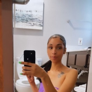 Laura, Irving escorts