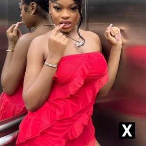 Lizzy, Sheffield escorts