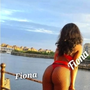 OUTCALLS ONLY, Leatherhead escorts
