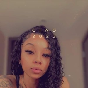 Mia, Rhode Island escorts