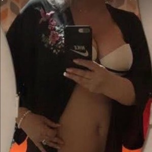 Blondă...sexy...matură 49 0792946047, Sibiu escorts