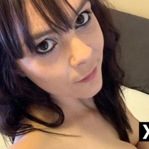 Bella, Southbank escorts