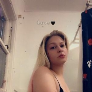 Kenzie, Tiffin escorts