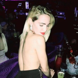 Lili, Galesburg escorts