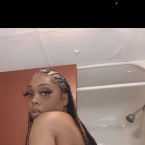 Marie, Bloomfield escorts