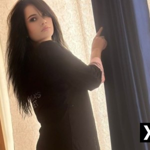Richa, Vapi escorts