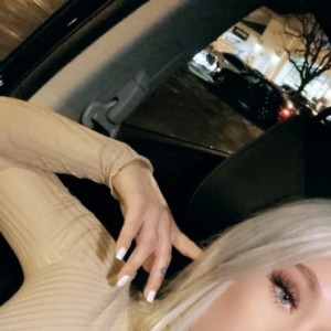 Skyler, Roseville escorts