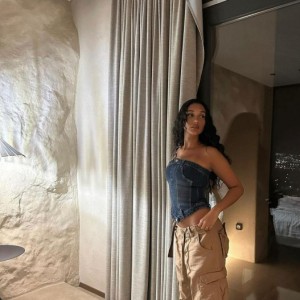 Lilly, Radford escorts
