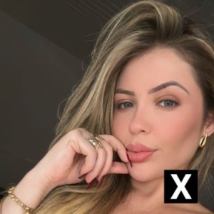 Laure, Charleroi escorts