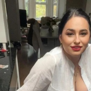 ROBERTA, Hastings escorts