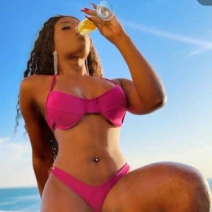 Allyson, Milwaukee escorts
