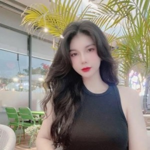 Alma, Orland Park escorts