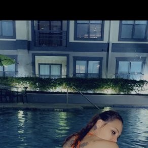 Amy, Redmond escorts
