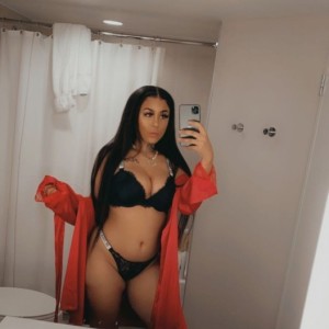 Brielle Banks, Murrieta escorts