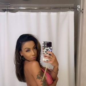Nikki, Lorain escorts