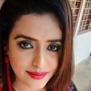 Maya, Agra escorts