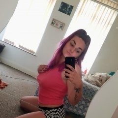 Miky, Edinburgh escorts