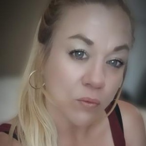 Nikki, Longview escorts