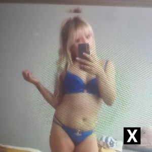 Stacey, Newport escorts