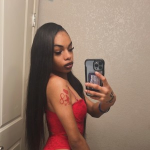 Mula Mariee, Seattle escorts