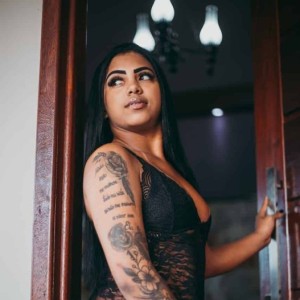 Leona, Juiz de Fora escorts