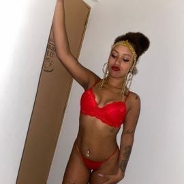 ASHLEY, Morón escorts