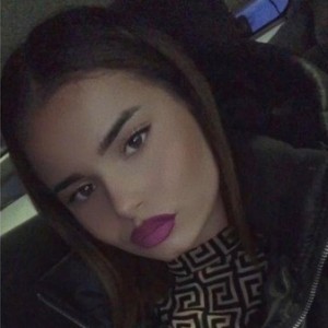 Selena, Dachau escorts
