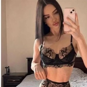 Beatrice, Dudley escorts