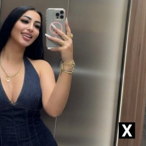 AMANDA, Barry escorts