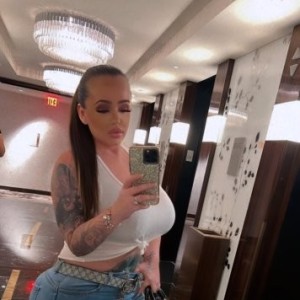 Kendra, Wilson escorts