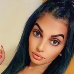 Alexa, Worms escorts