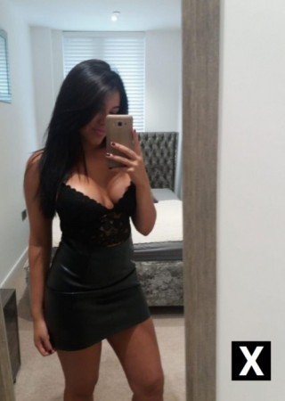 Oldham | Escort Camilla-21-177832-photo-2