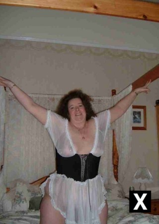 Blackpool | Escort Dawn-45-40786-photo-4