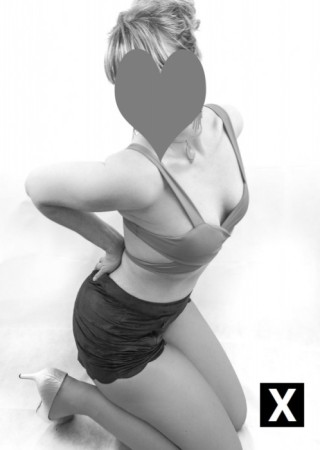 Newcastle | Escort Stella Starlight-26-36771-photo-2