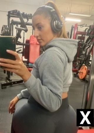 Bristol | Escort Emilibass-0-272564-photo-1