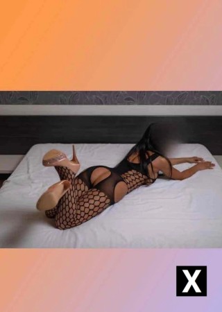 Vancouver | Escort Daisy-29-191535-photo-1