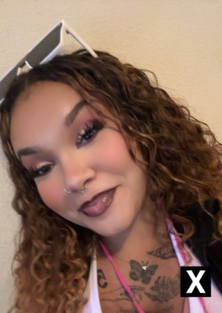 Bremerton | Escort Lily Band$-20-266817-photo-2