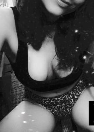 Carpentersville | Escort Rosie-27-260328-photo-2