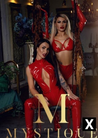 Brent | Escort Sarah Melany-20-202721-photo-1