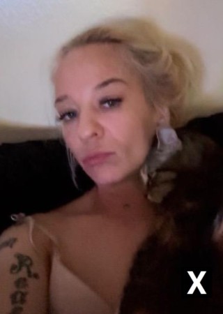 Gallatin | Escort Bethany-27-276418-photo-3