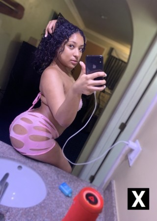 Long Beach | Escort Hazel-20-245685-photo-1