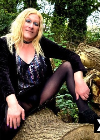 Wirral | Escort Freydis-47-47784-photo-1