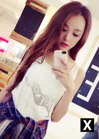 Bath | Escort Chinese Girl-21-178507-photo-3