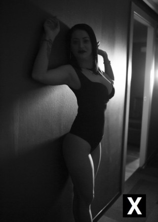 Valencia | Escort Selena-26-193200-photo-1