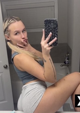 Elgin | Escort Hailey-23-286100-photo-5