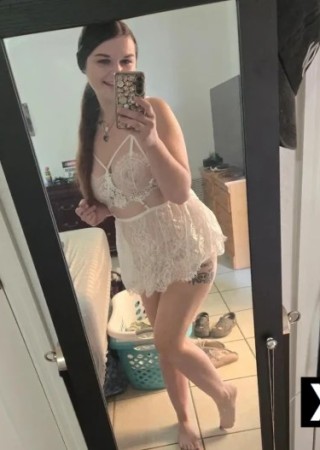Naperville | Escort Elizabeth-27-283938-photo-1