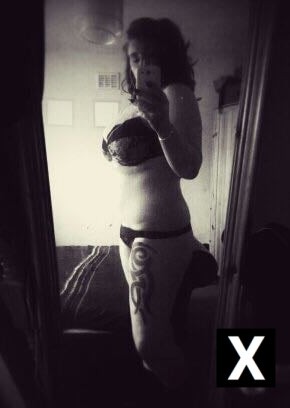 Ashford | Escort Bailey-26-185799-photo-1