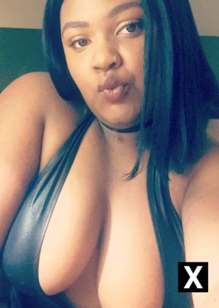 Raleigh | Escort Honey-21-140680-photo-4