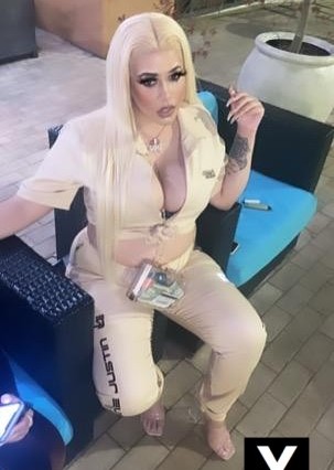 Norfolk | Escort Blonde Escort-21-186517-photo-7